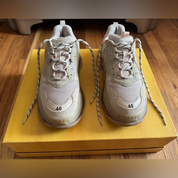 Balenciaga Triple S Sneakers - Picture 3 of 4